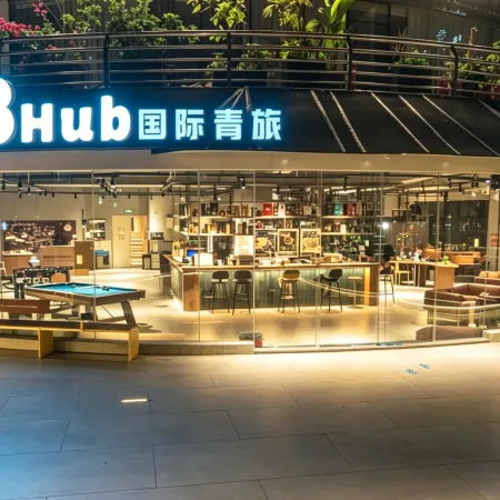 F18 Hub Hostel