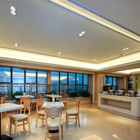 Vienna International Hotel (Dushan)