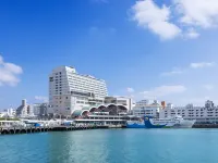 South Gate Hotel Okinawa Naha Tomari Port (Direct Access to Tomarin) Hotel berhampiran Lapangan Terbang Naha