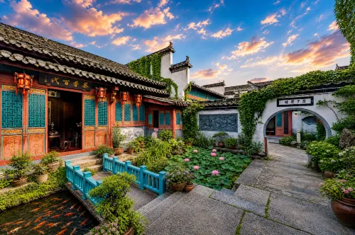 Hongcun Heyi Academy of Fine Arts Huizhou Courtyard View Homestay - 바