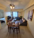 Q Inn Serin East, Tower 2, Behind Ayala Malls, Tagaytay City - شقق