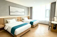Yuetang Hotel (Korla Qingnian Road People's Square) - balcony