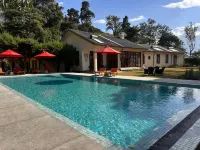 Jetwing Hoffmann Bungalow - Pools