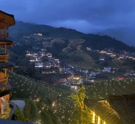 As You Are at First Sight (Dragon Ridge Terraced Fields Thousand story Heavenly Ladder Store)