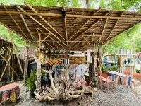 ซูลู แลนด์ เกาะล้าน - ที่มีบาร์