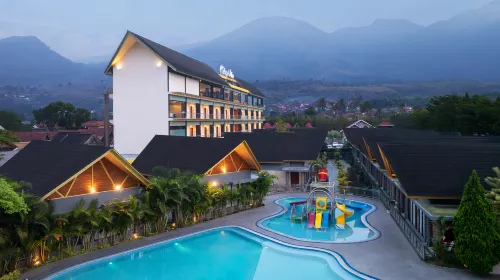 Cahaya Villa Garut - balneario