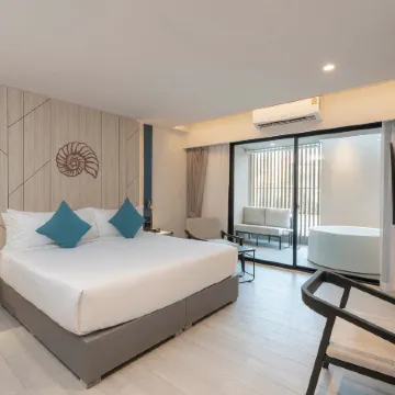 Best Western Plus Carapace Hotel Hua Hin Отели рядом с достопримечательностью «Суан Сон Прадипхат»
