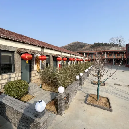 Hongqi Canal Research and Growth Camp Shanshui Residence