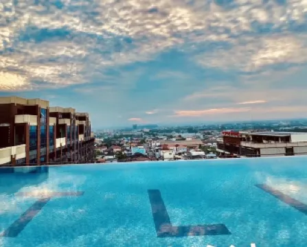 日吉飯店（飯店有裝修，工作時間會有施工噪音）