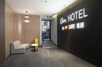 Jiachen Hotel (Zhuzhou Railway Station Dahanyue Center) - 2-Star