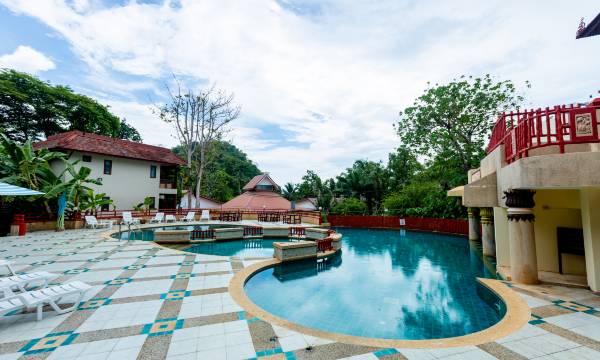 Anyavee Aonang Bay
