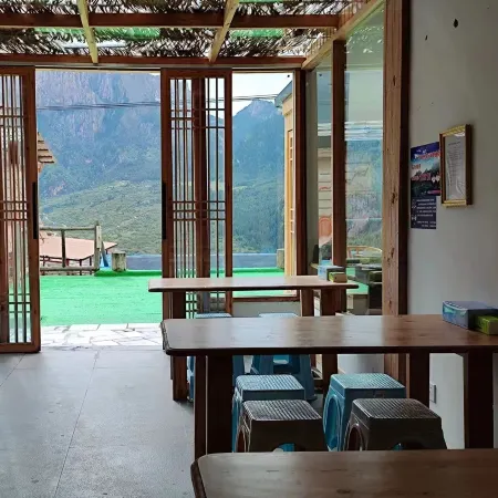 Zhagana Cloud Guesthouse