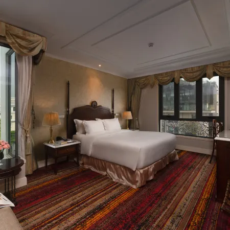 The Lapis Hotel