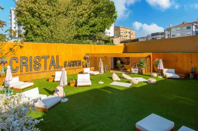 Hotel Cristal Porto Hotels near Casa da Musica