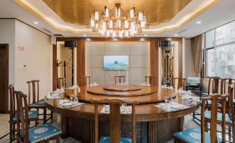 Daihewan Hotel (Qinhuangdao Beidaihe Railway Station)