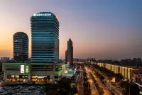 Wyndham Garden Wuxi Huishan - Dağ Manzaralı