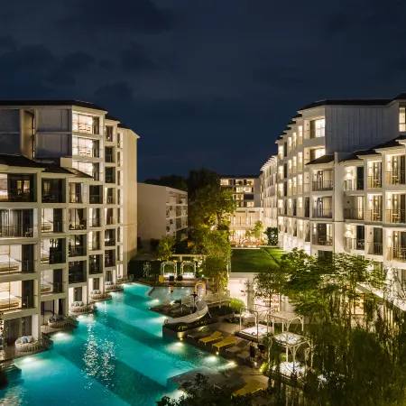 The Quarter Chaophraya by UHG