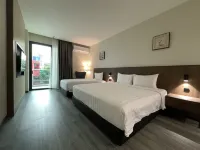 Hotel Bundusan - balcony