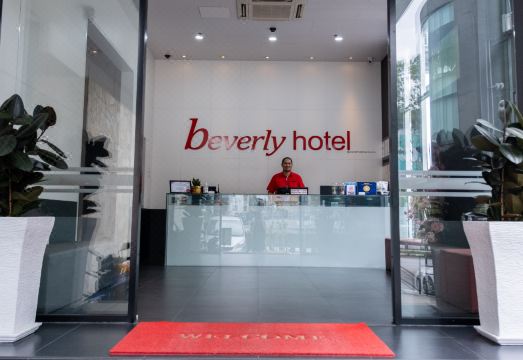 베벌리 호텔 푸드코트 전경