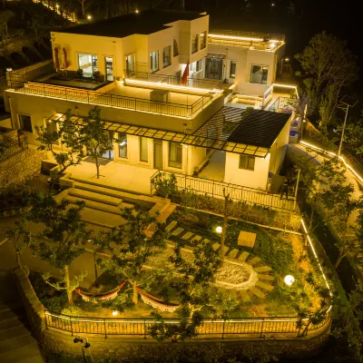 Manshan Shishe Homestay Hotels near Huangyaguan Great Wall Scenic Area - Jibeixiongguan