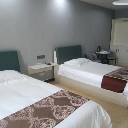 Jiujiu Business Hotel