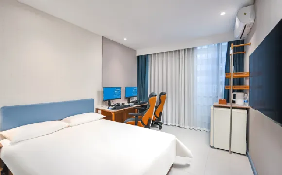 網魚電競酒店（南京河西奧體中心店）