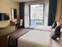 Hera Luxury Hotel
