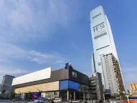 星樾LOFT飯店（湘雅附一富興時代店） 开福区附近的飯店