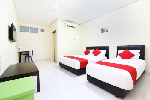 Hotel O Pelangi Marang Các khách sạn ở Marang