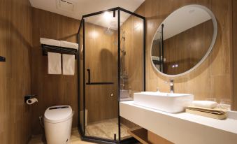 Hangzhou Shengwei International Hotel (West Lake District Songcheng)