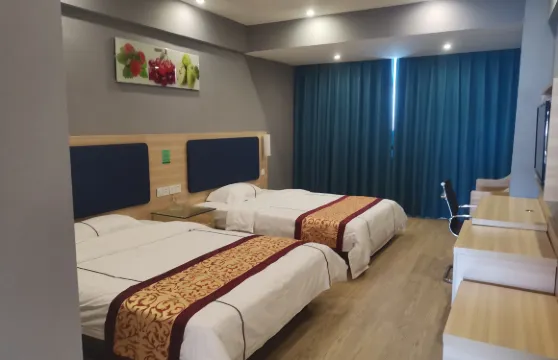 防城港企沙藍天大酒店