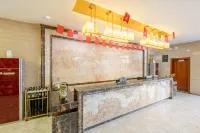 Shuang Long Hotel - parking