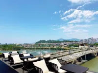 Li River CIAO Hotel( Guilin Elephant Trunk Hill) - 5-Star