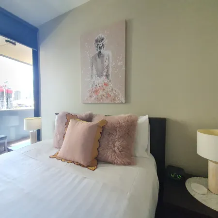 Harbour Escape Apartments