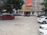 樂東中庭飯店（黃流車站店） - 停車場