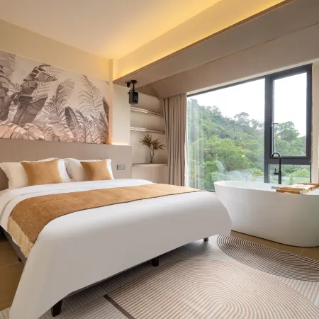Zhuhai Hengqin Haojing Mercure (Changlong Tourism Resort)