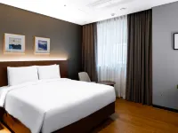 The Prima Jongno Hotels near Gallery Rho