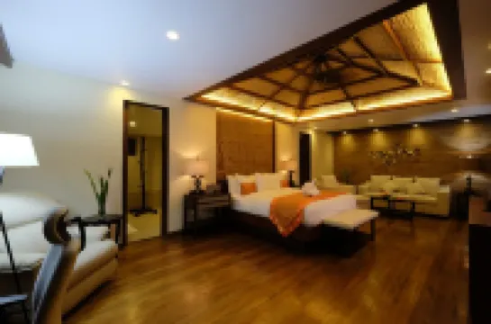 Villa Angelina Luxury Suites