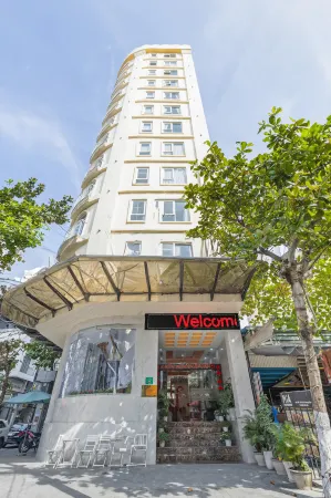 SEA QUEEN HOTEL
