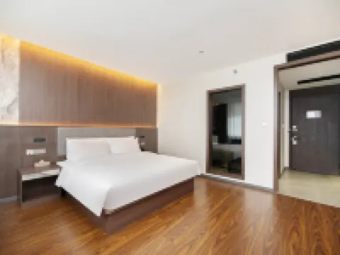 Starway Hotel (Heze Dongming Longquan Yayuan) Hotels in Dongming County