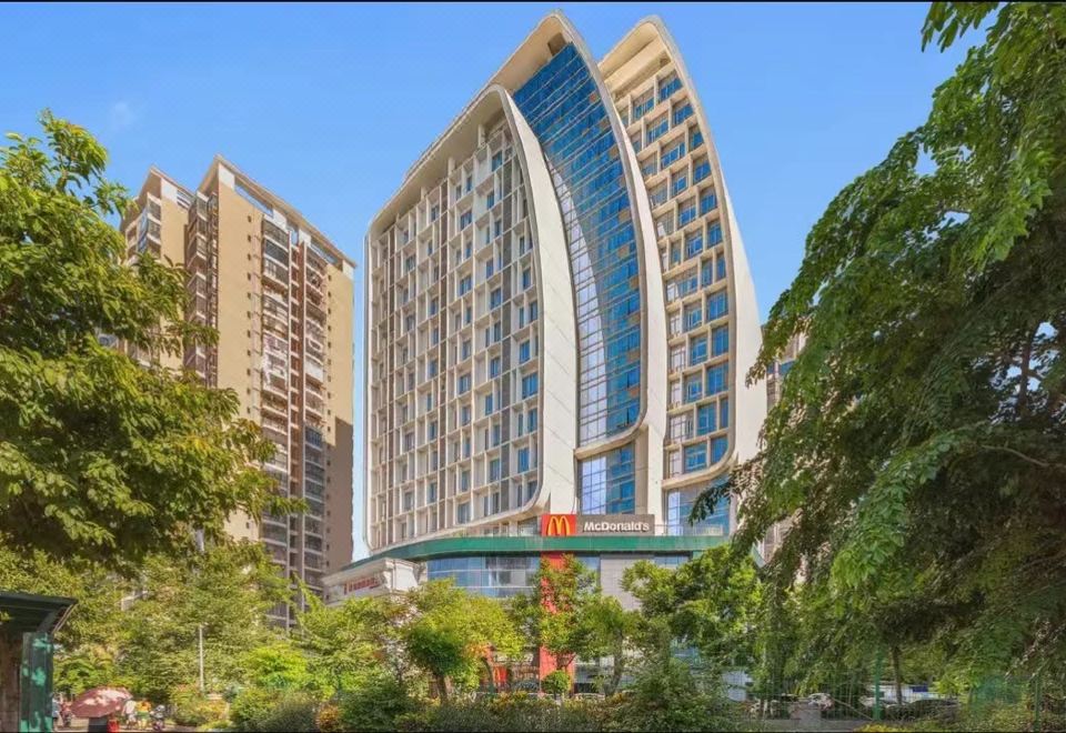 Vienna International Hotel (Haikou West Bus Station) - Housity