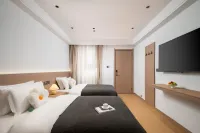 Hometown Inn (Luoyi Ancient City & Yingmen South Square Branch)