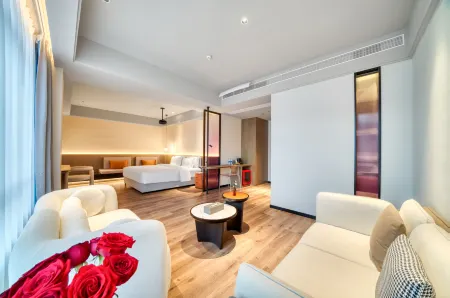 Taizhou Moke Hotel (Taizhou Sports Center) Отели рядом с достопримечательностью «Baiyun Pavilion»