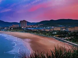 Senya S Intelligent Seaview Resort Hotel (Greentown Dongsha Resort)