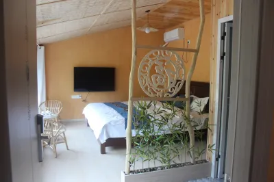 Pingyi Yunxi Huajian Homestay Hotels near Liuli Guigu Scenic Spot
