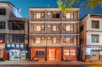 Yizhai · Medieval Homestay