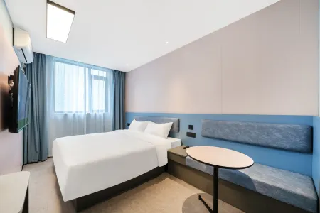 โรงแรม Hi Inn (สถานีรถไฟใต้ดินซื่อจี้ต้าเต้า หลูเจียซุ่ย เซี่ยงไฮ้)