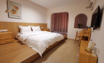 Libodun Xiaoshe B&B