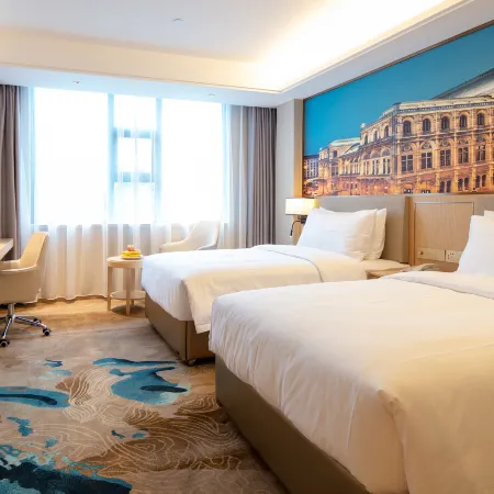 Vienna Hotel (Longhui Bus Terminal)
