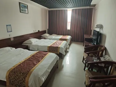 Luntai Xingwang Business Hotel